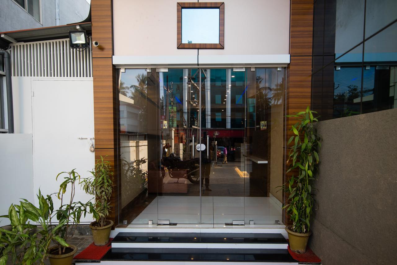 Hotel Kapilavasthu Palakkad Exterior photo