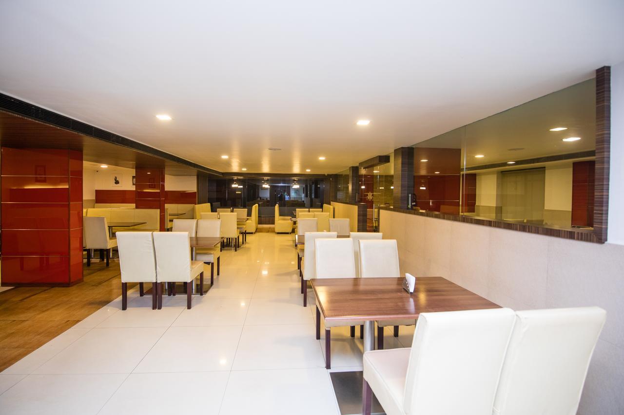 Hotel Kapilavasthu Palakkad Exterior photo