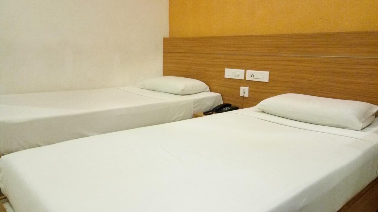 Hotel Kapilavasthu Palakkad Exterior photo